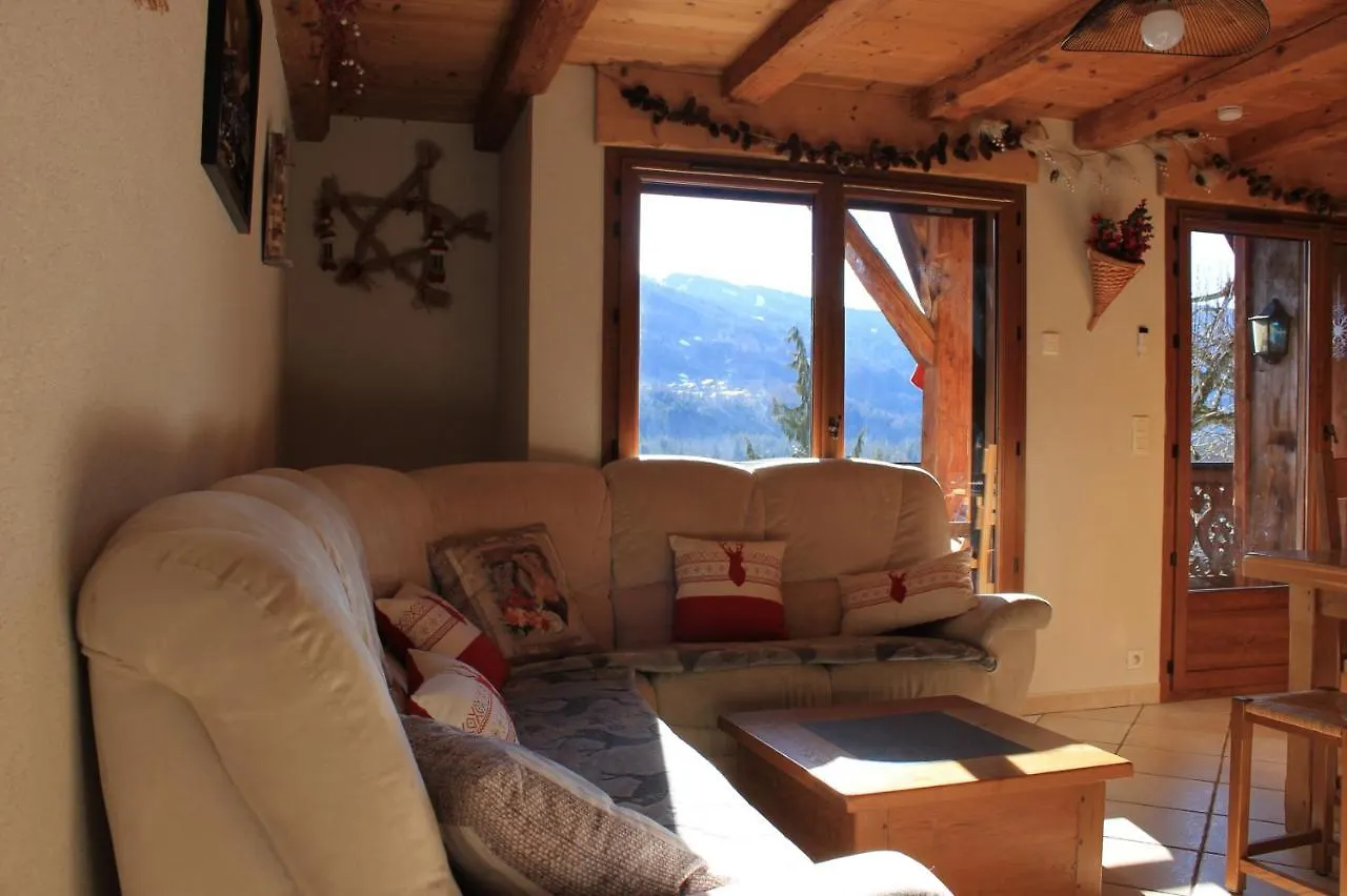 La Ferme de Sous-Lachat Samoëns