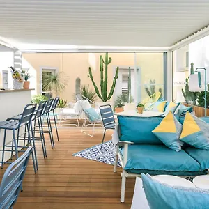 https://hotel-de-flore-nice-promenade.fr-provencehotel.com